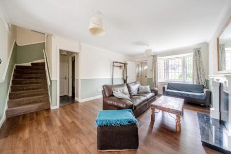 Teesdale Gardens, Grange Hill, South Norwood, London, SE25