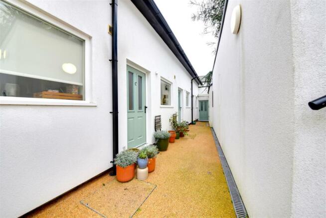 30c_Church_Lane_Pic_10.jpg