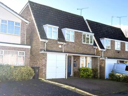 Poplars Road, Banbury, OX17