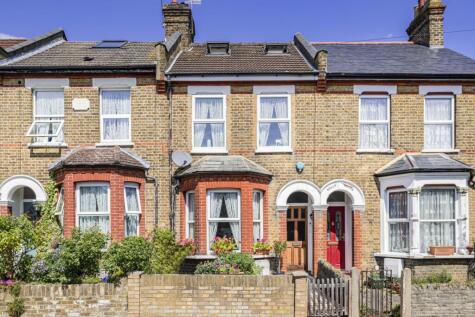 Brodie Road, Enfield, EN2