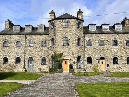 Tai'r Aran, Plassey Street, Bala, LL23