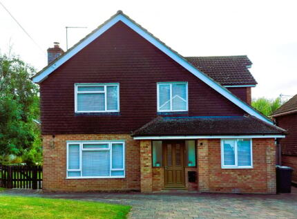 Valley Road, Brackley, NN13