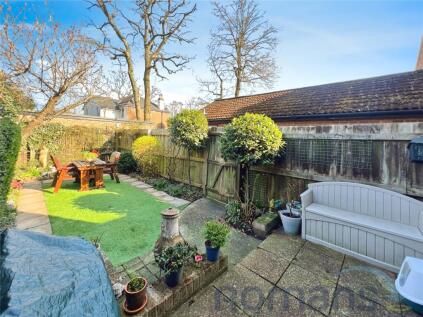 Alder Close, Ash Vale, Aldershot