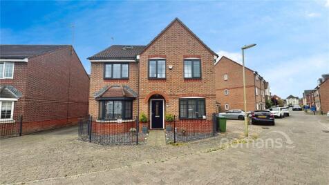 Fawn Drive, Aldershot, Hampshire