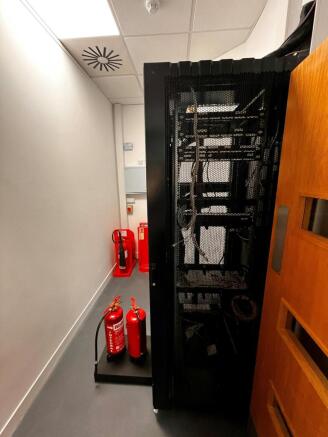 Suite 002 Central 1000 Lakeside  server room.jpg