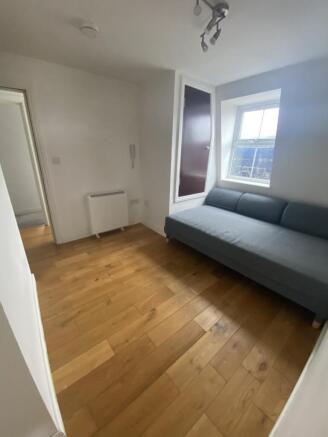One double , one single bedroom flat with bathroo