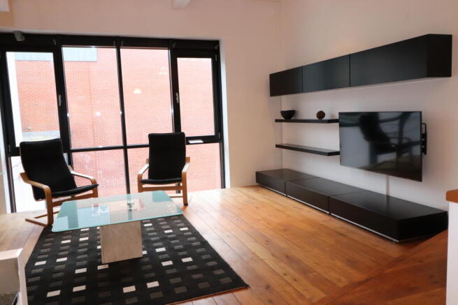 Photo 02
