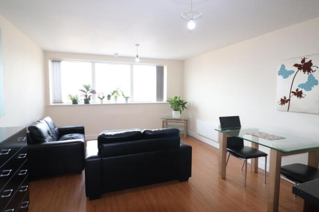Photo 01