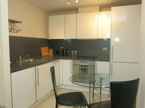 Photo 02