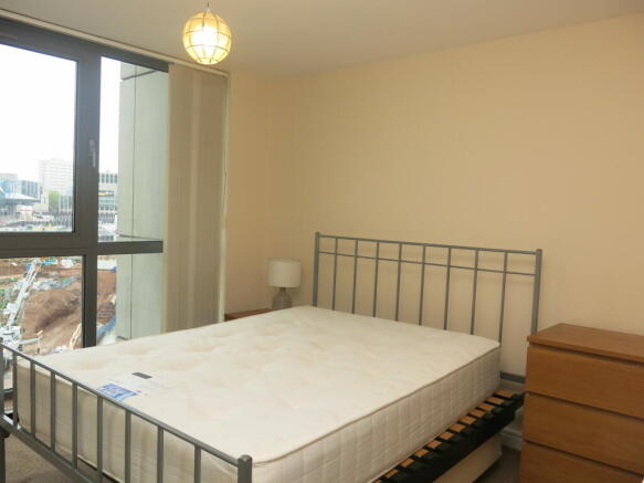 Photo 03