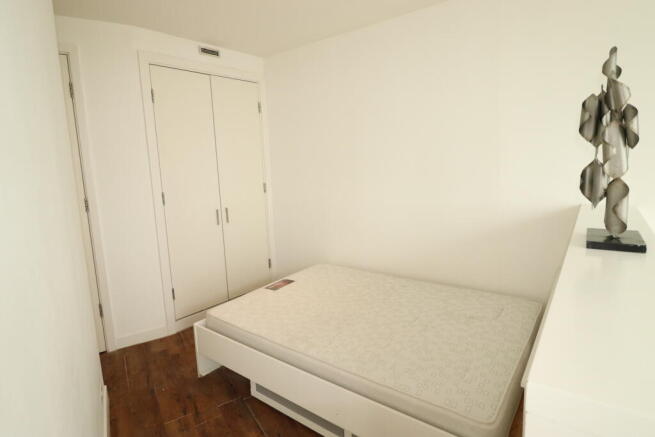 Photo 03