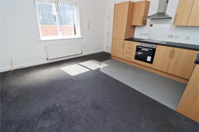 Lounge/Kitchen