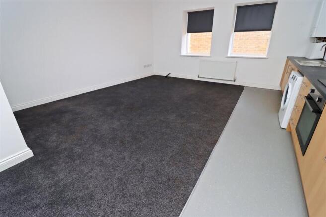 Lounge/Kitchen
