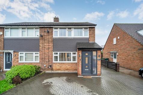 Western Drive, Shepperton, TW17