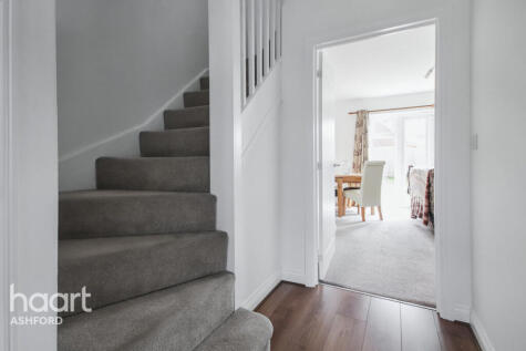 Dorset Crescent, Ashford