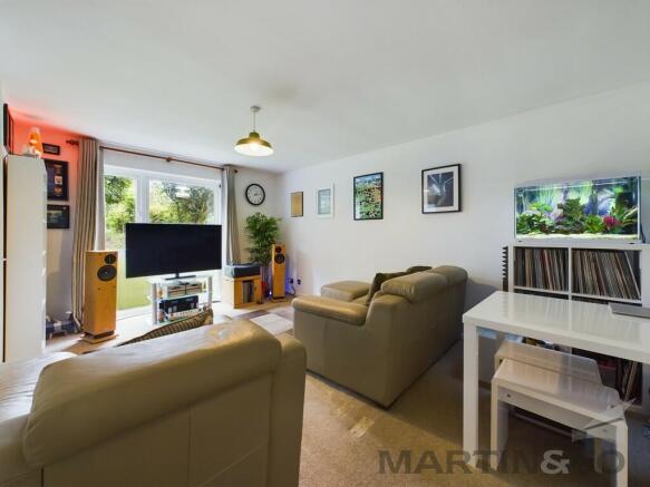 4.5 Lounge