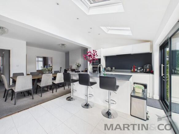 10 Kitchen