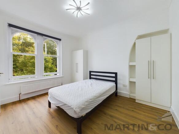 CAM03088G0-PR0096...