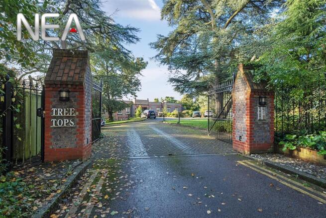 Entrance gate