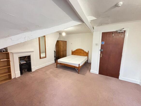 7f3f3f57-8c20-4d9...