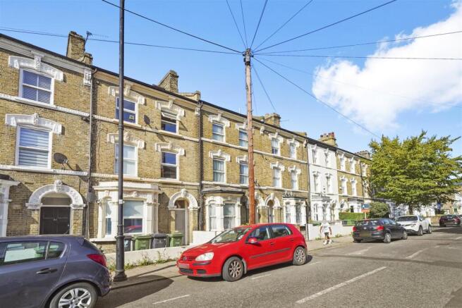 Flat C, 96 Ferndale Road,  - 5zHvJ0NZ7DnQc6owzePX.
