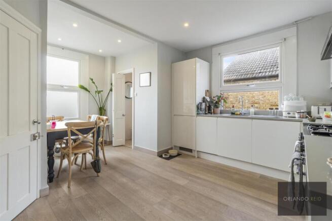 88 Aslett Street SW18 2BQ-8.jpg