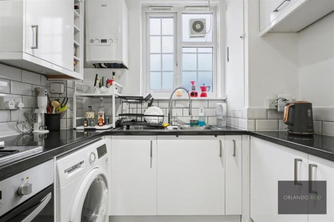 Flat 26, Ascot Court SW4 7EZ-1.jpg