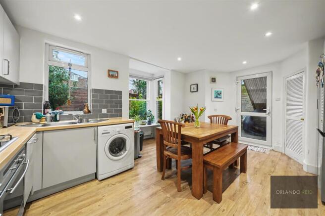 24A Thurlow Hill SE21 8JN-1.jpg