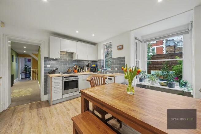 24A Thurlow Hill SE21 8JN-4.jpg