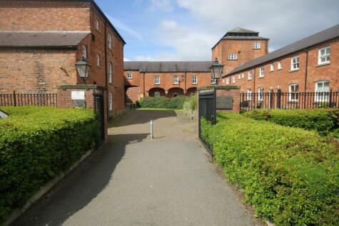 Wrexham - 2 bedroom flat for sale