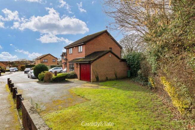 19 Portman Close_39.jpg