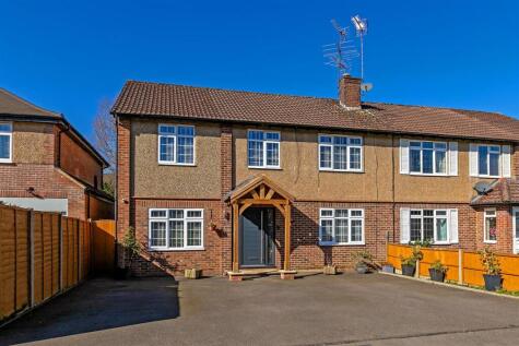 Blackthorn Close, St. Albans