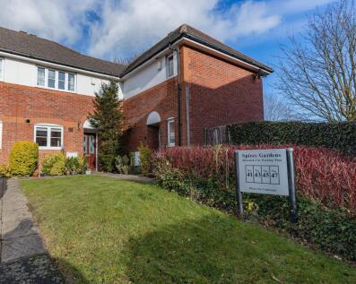 Spires Gardens, Winwick, WA2