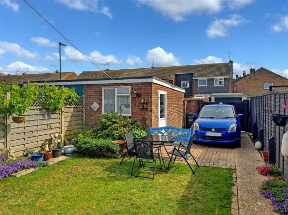 South Facing Rear Garden