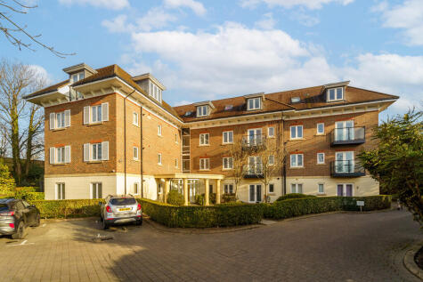 Maplewood Court, Ashford