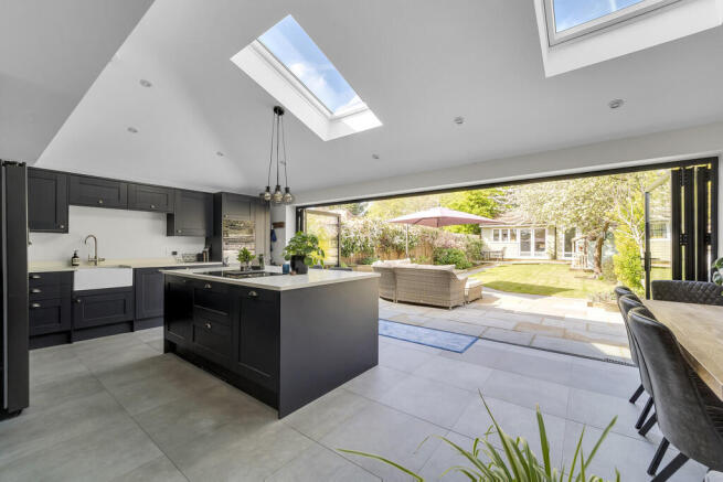 Kitchen diner