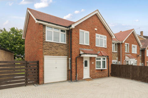 Mead Way, Bromley, BR2