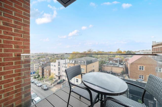 1373420-15-69037c...