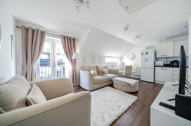 1382813-1-692062e...