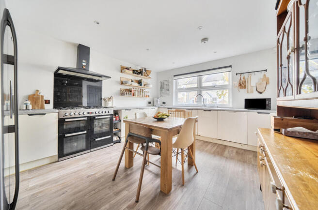 1400306-28-6973ae...