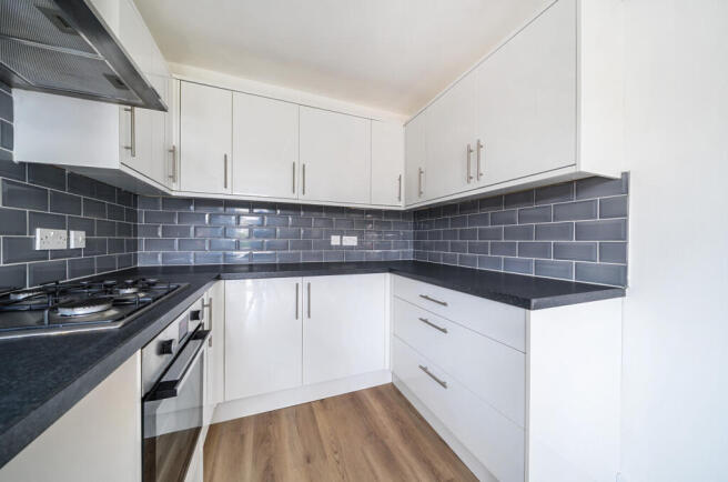 1364564-10-68e8e0...