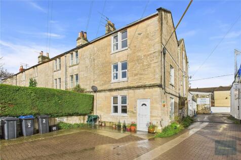 Trowbridge Road, Wiltshire