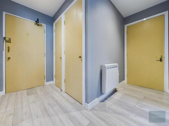 CAM02540G0-PR0039-ST