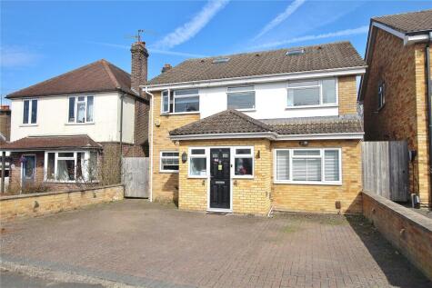Victoria Road, Knaphill, Woking, Surrey, GU21