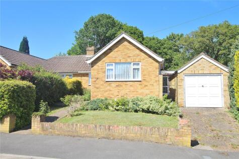 Elmwood Road, St Johns, Woking, Surrey, GU21