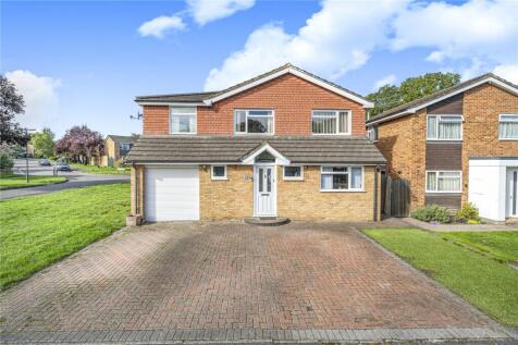 Ravens Close, Knaphill, Woking, Surrey, GU21