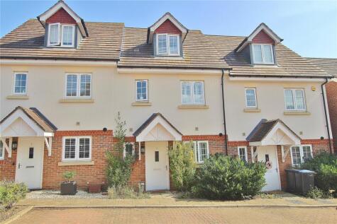 Gloucester Close, Knaphill, Woking, Surrey, GU21