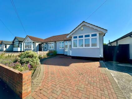 Court Avenue, Harold Wood