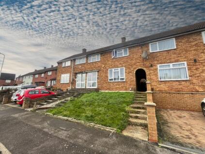 Montgomery Crescent, Romford