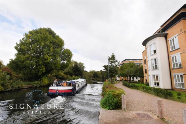 Ovaltine & Boat LIGHT.jpg